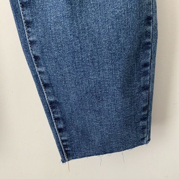 Judy Blue Distressed Relaxed Fit Jeans Raw Hem 29 - Picture 6 of 8